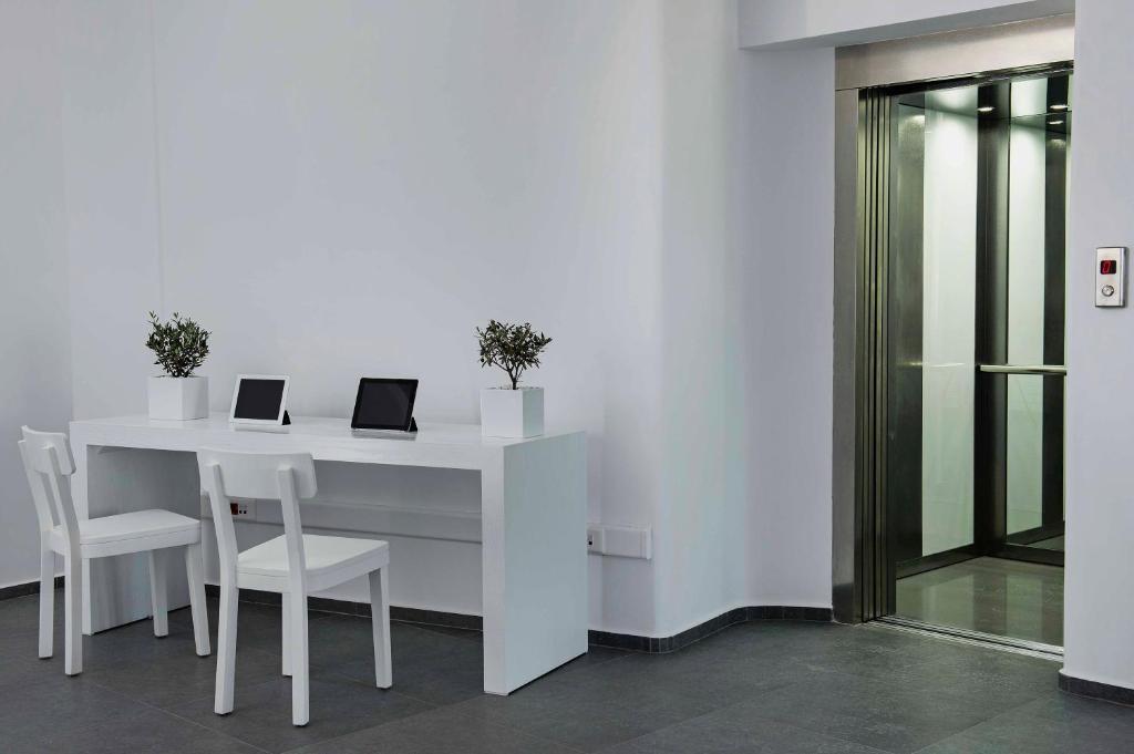 Acroterra Rosa Luxury Suites & Spa Akrotírion Zewnętrze zdjęcie